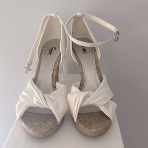 Fioni Sandals - size 6.5 - never worn